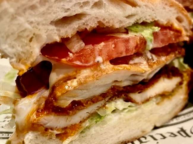 Crispy Buffalo Chicken Sandwich 